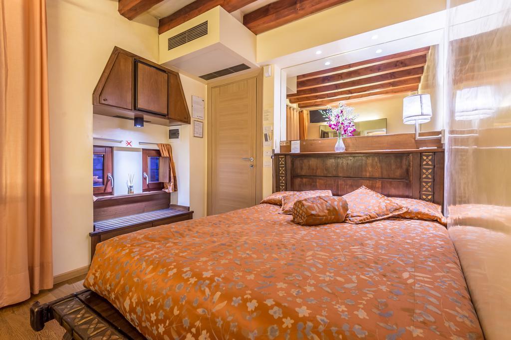 Ca' Dei Dogi Hotel Venesia Bagian luar foto